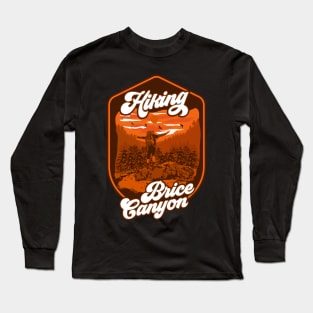 Hiking vintage badge Brice Canyon Long Sleeve T-Shirt